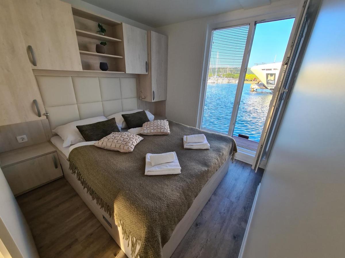 Villa Marina Seahouse Brina Portoroz Exterior foto