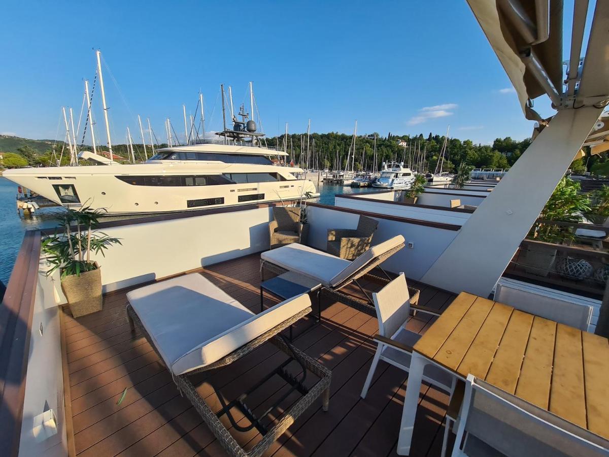 Villa Marina Seahouse Brina Portoroz Exterior foto