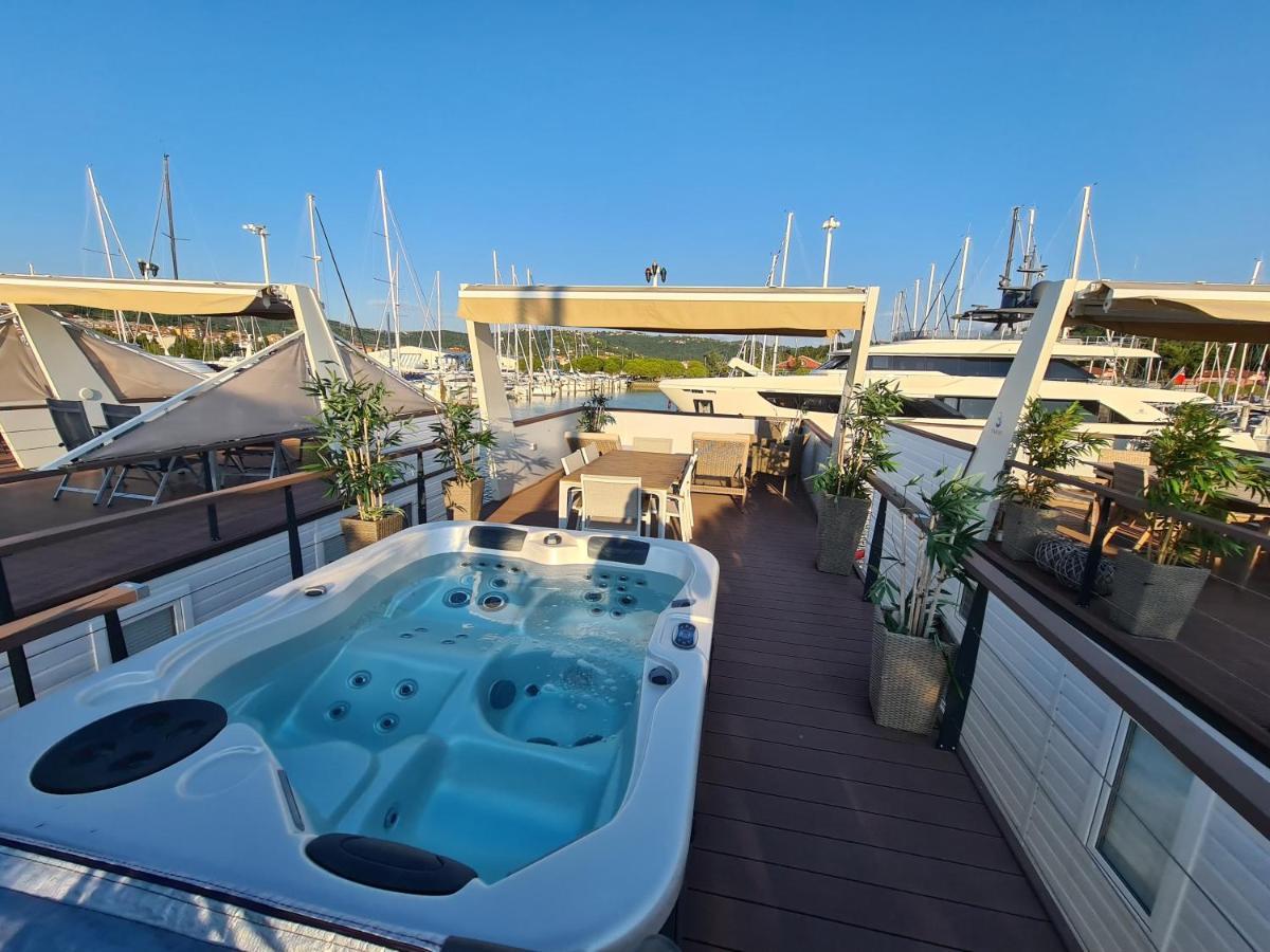 Villa Marina Seahouse Brina Portoroz Exterior foto